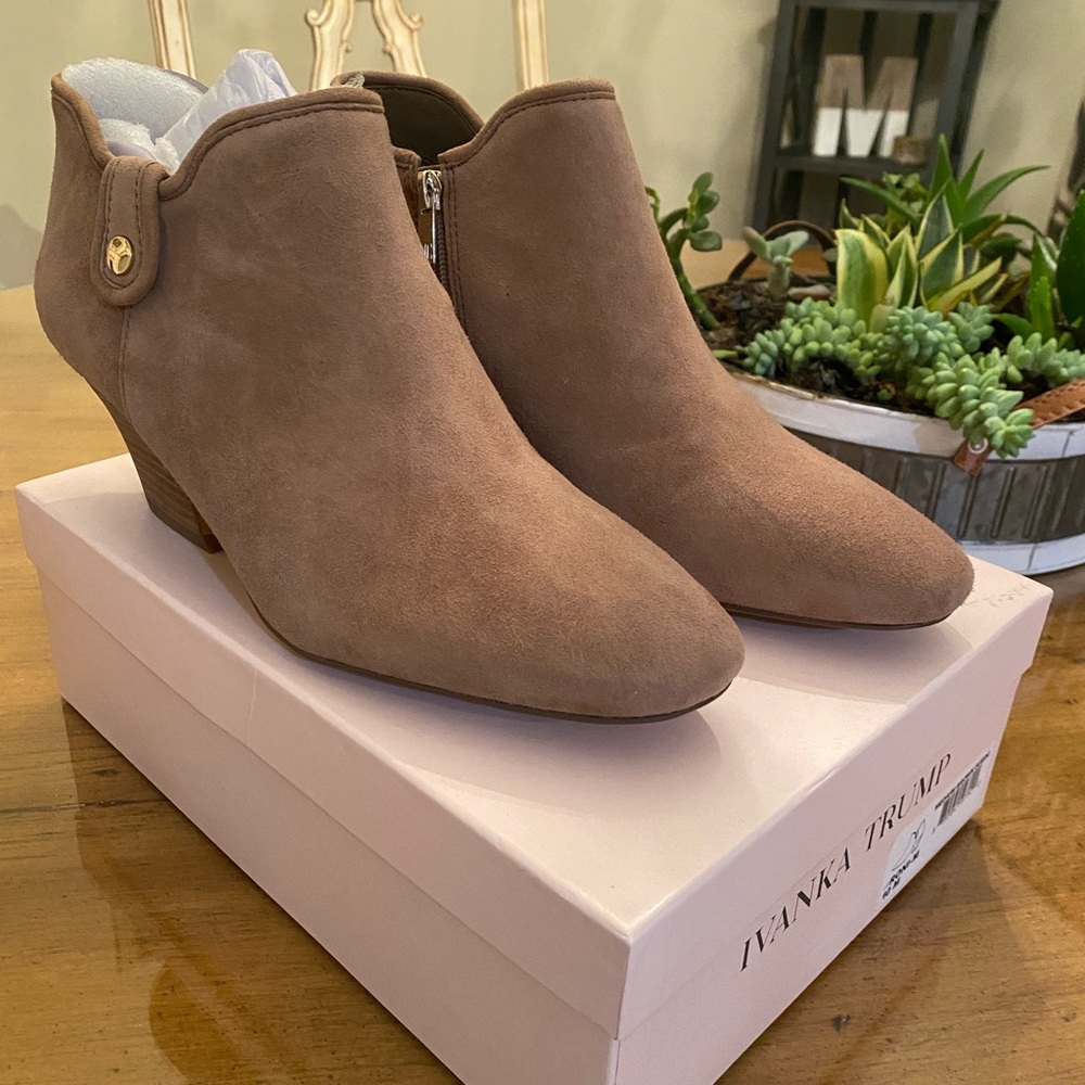 Brand new Ivanka, Trump, taupe suede booties